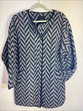 Talbots Gray & Black Chevron Open Cardigan